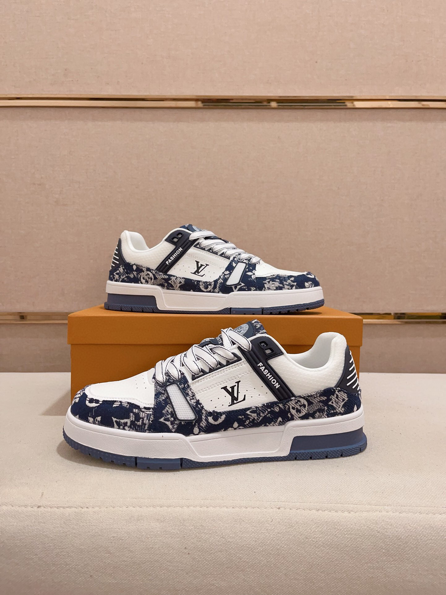 LV Trainer Sneaker In Blue White
